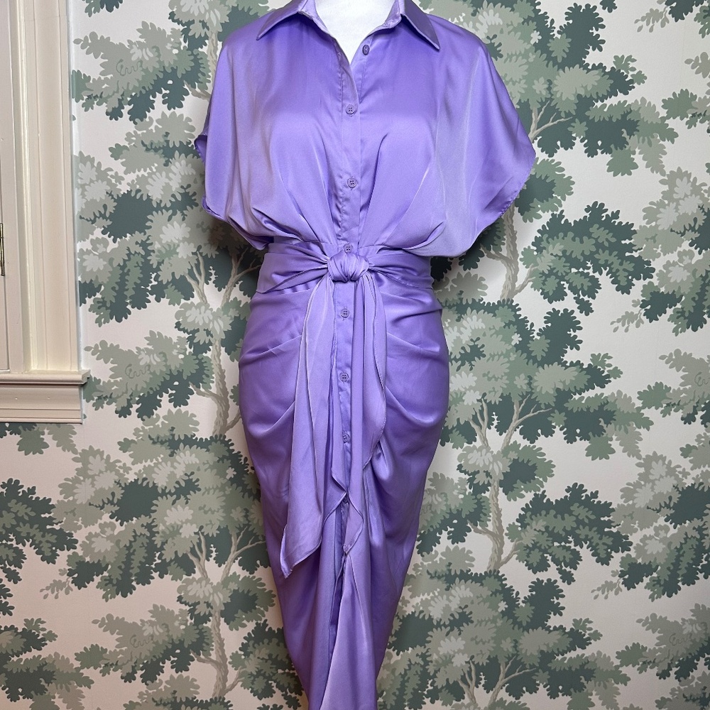 Beautiful satin wrap dress.  Flattering.  Size small.  DO+BE brand.